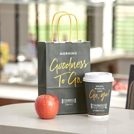 Staybridge Suites - Holland By Ihg Екстериор снимка