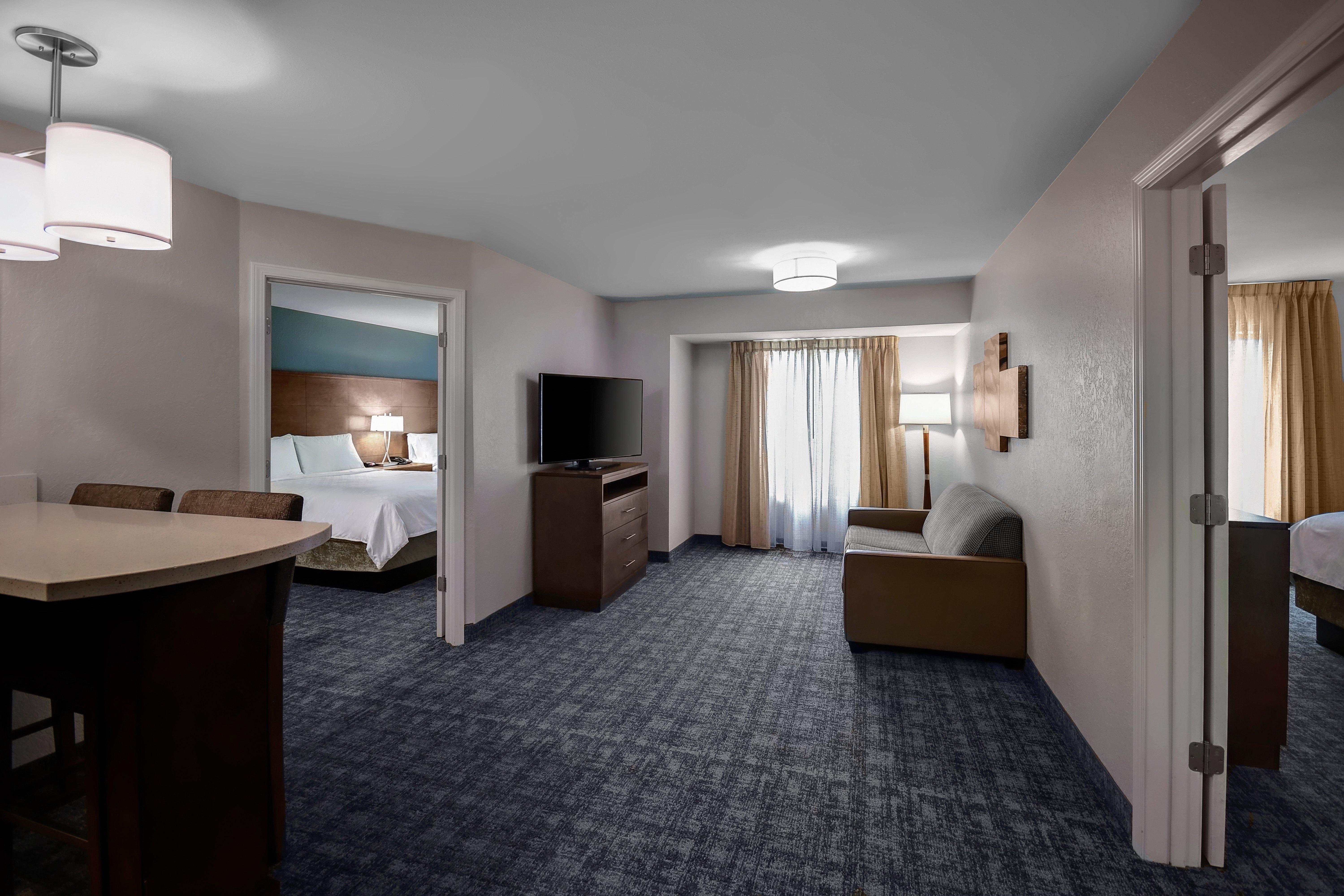 Staybridge Suites - Holland By Ihg Екстериор снимка