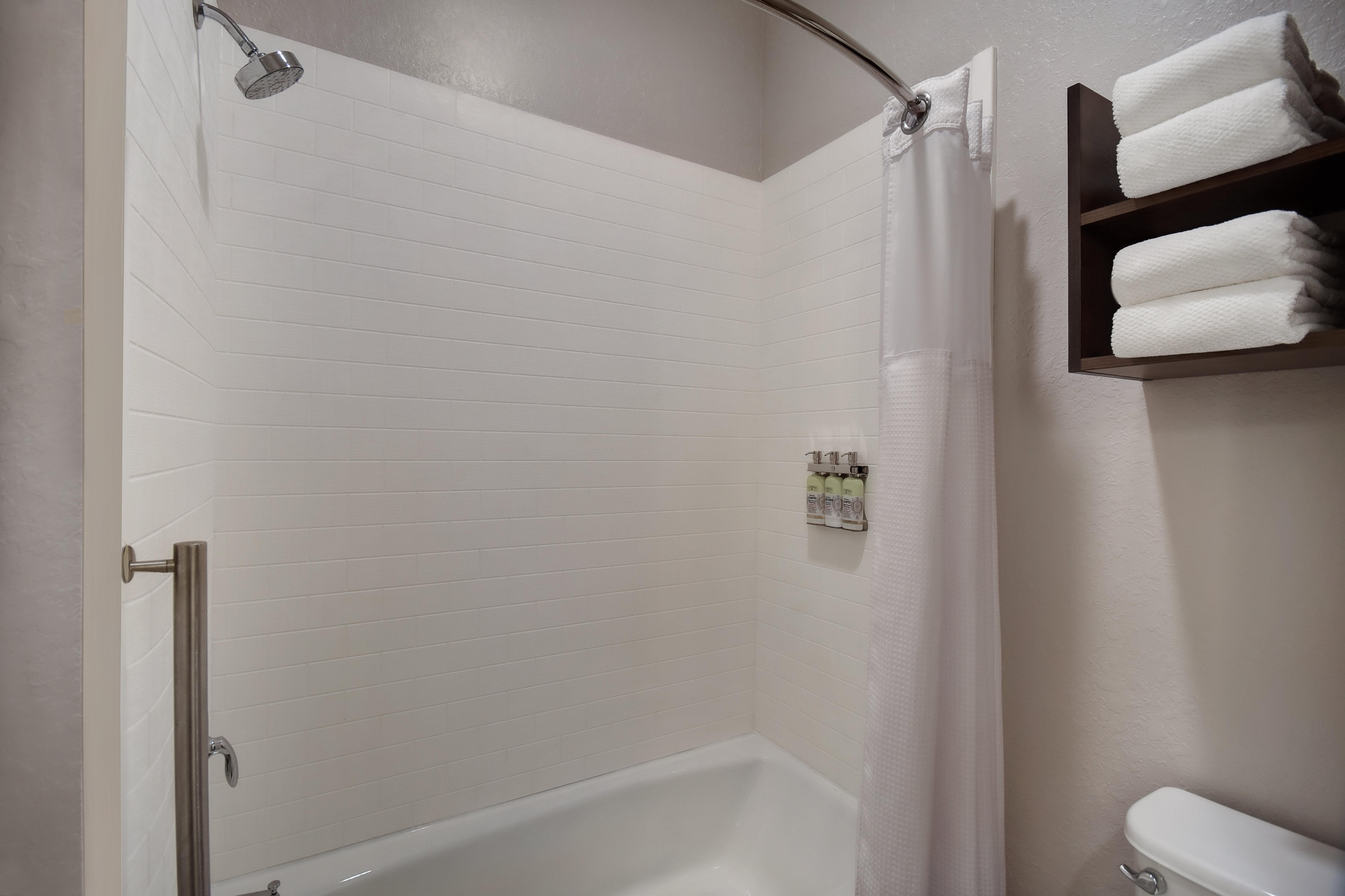 Staybridge Suites - Holland By Ihg Екстериор снимка