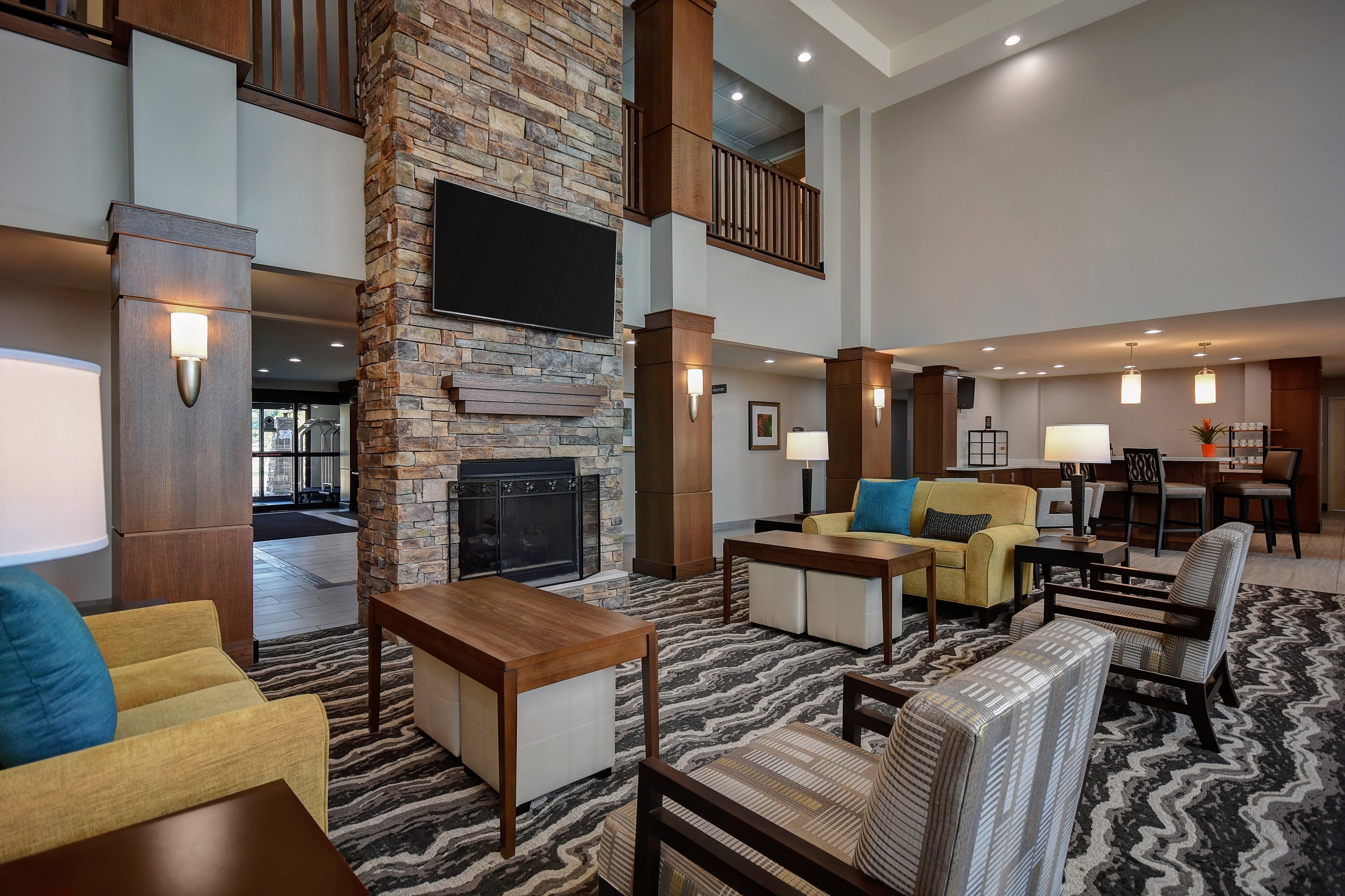 Staybridge Suites - Holland By Ihg Екстериор снимка