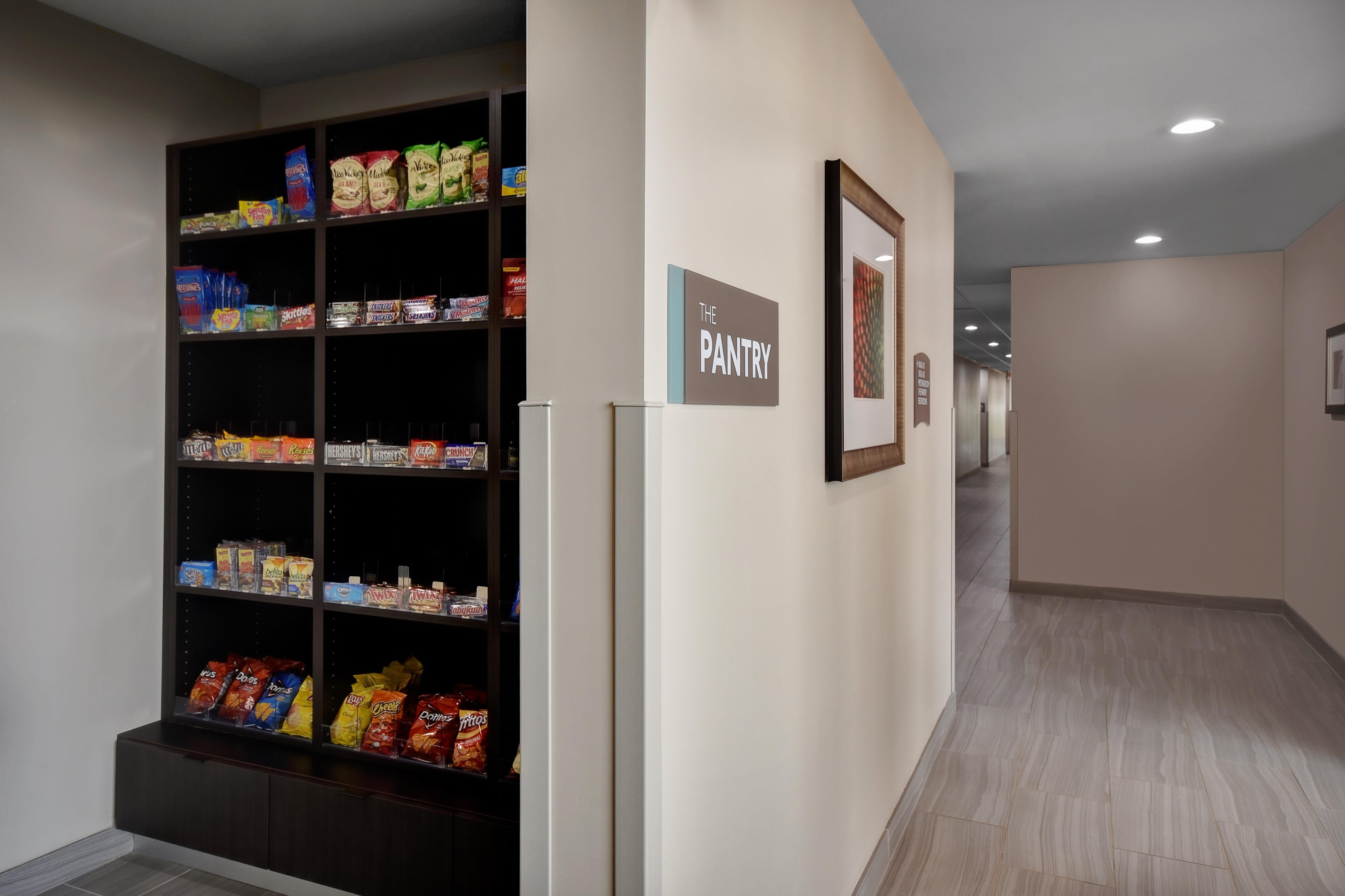Staybridge Suites - Holland By Ihg Екстериор снимка